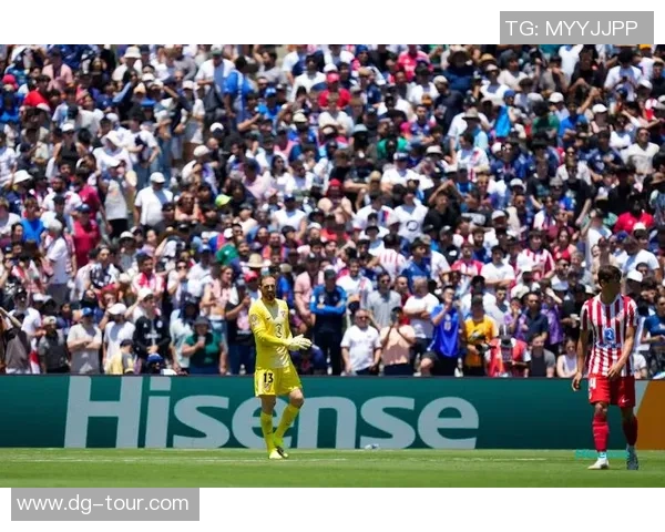 西甲激战：马竞大胜切尔西乌龙球引发争议判罚全场沸腾